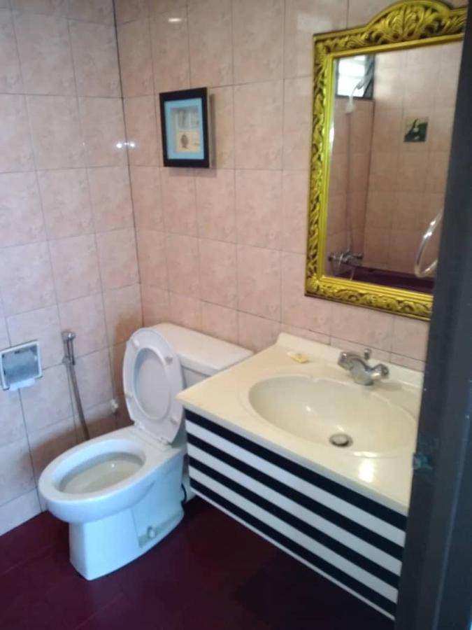 The Barn Private Home @ Sri Sayang Apartment Batu Feringgi Dış mekan fotoğraf